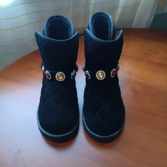 NWT Kids Kurt Geiger Suede Quilted and Jeweled Mini Orson Bootie - Picture 2 of 10